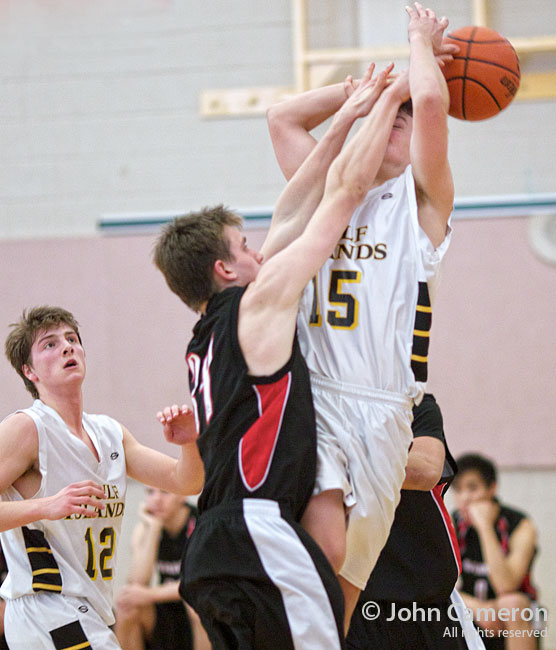 Boys Basketball at the 2011 Nairn Howe Tournament